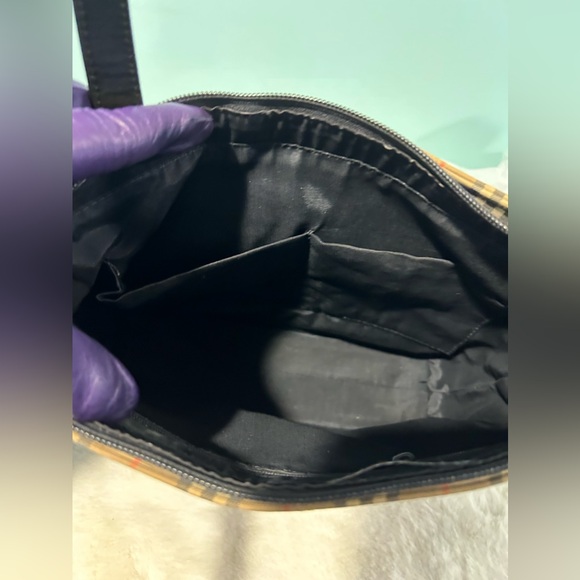 Burberry shoulder bag in nova checked plaid & black leather. Authentic pre-owned - Picture 9 of 9